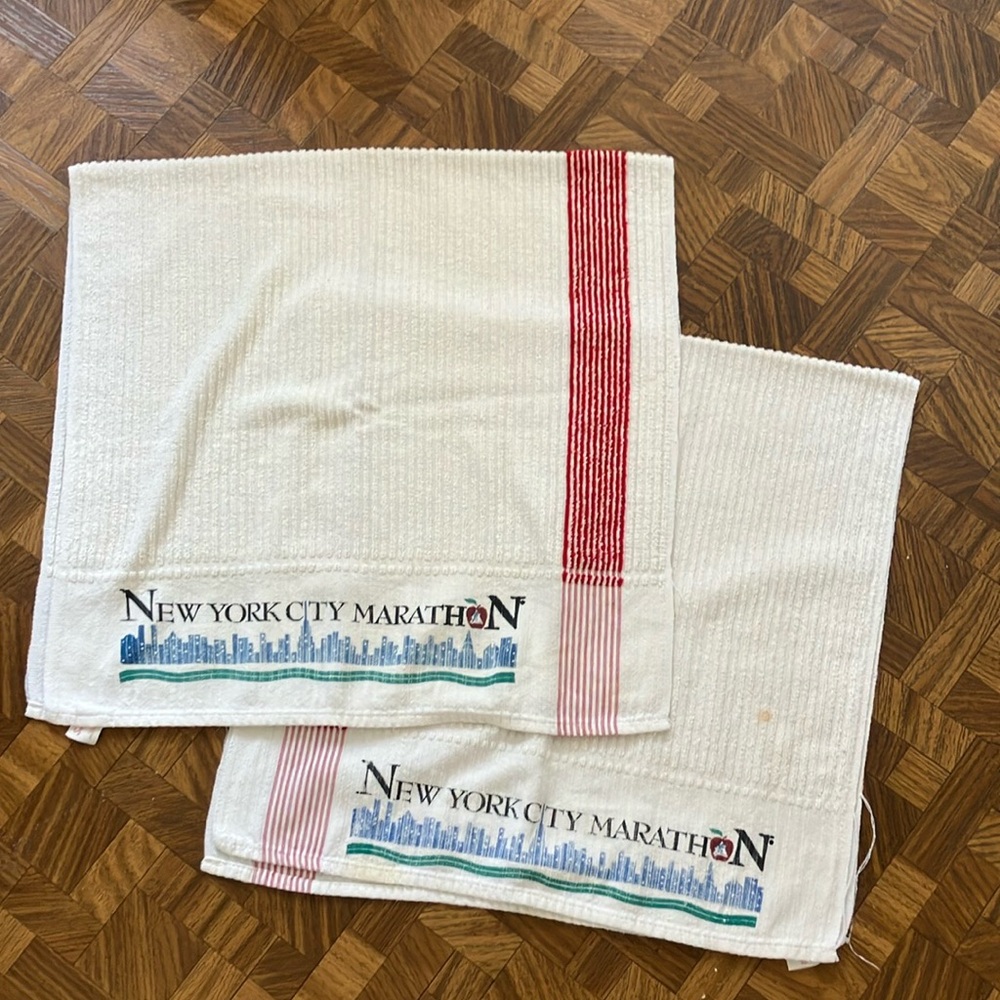 VTG New York City Marathon White and Red Bath Towels 1994